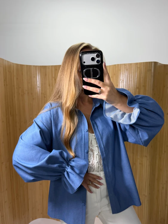 koszula jasny jeans z rozkloszowanym rękawem